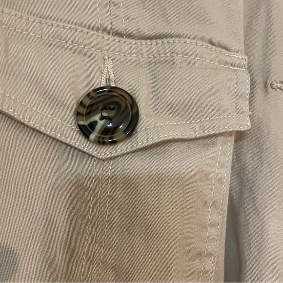 Cato Women's Utility Jacket in Tan size 18/20 large button cotton feminine chic - Picture 2 of 8